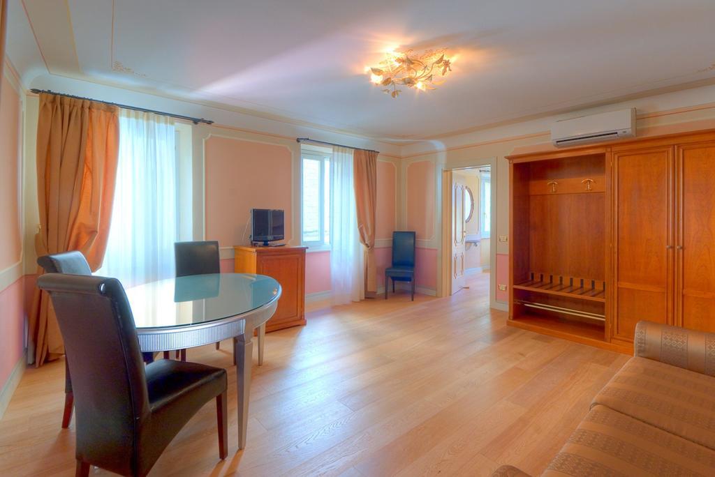 Bed and Breakfast Il Vicolo Relais Sirolo Habitación foto